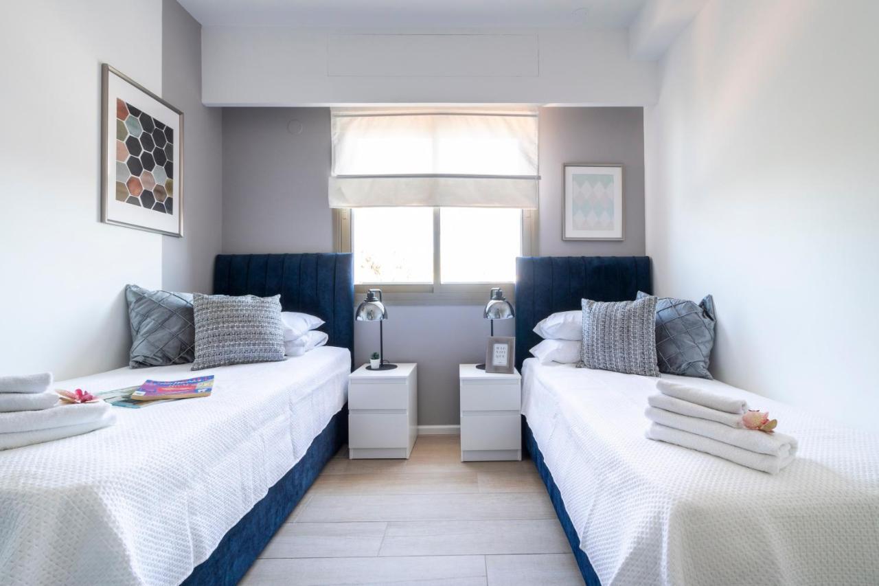 Luxury Three-Bedroom/Terrace Over Old City View Yerusalem Bagian luar foto