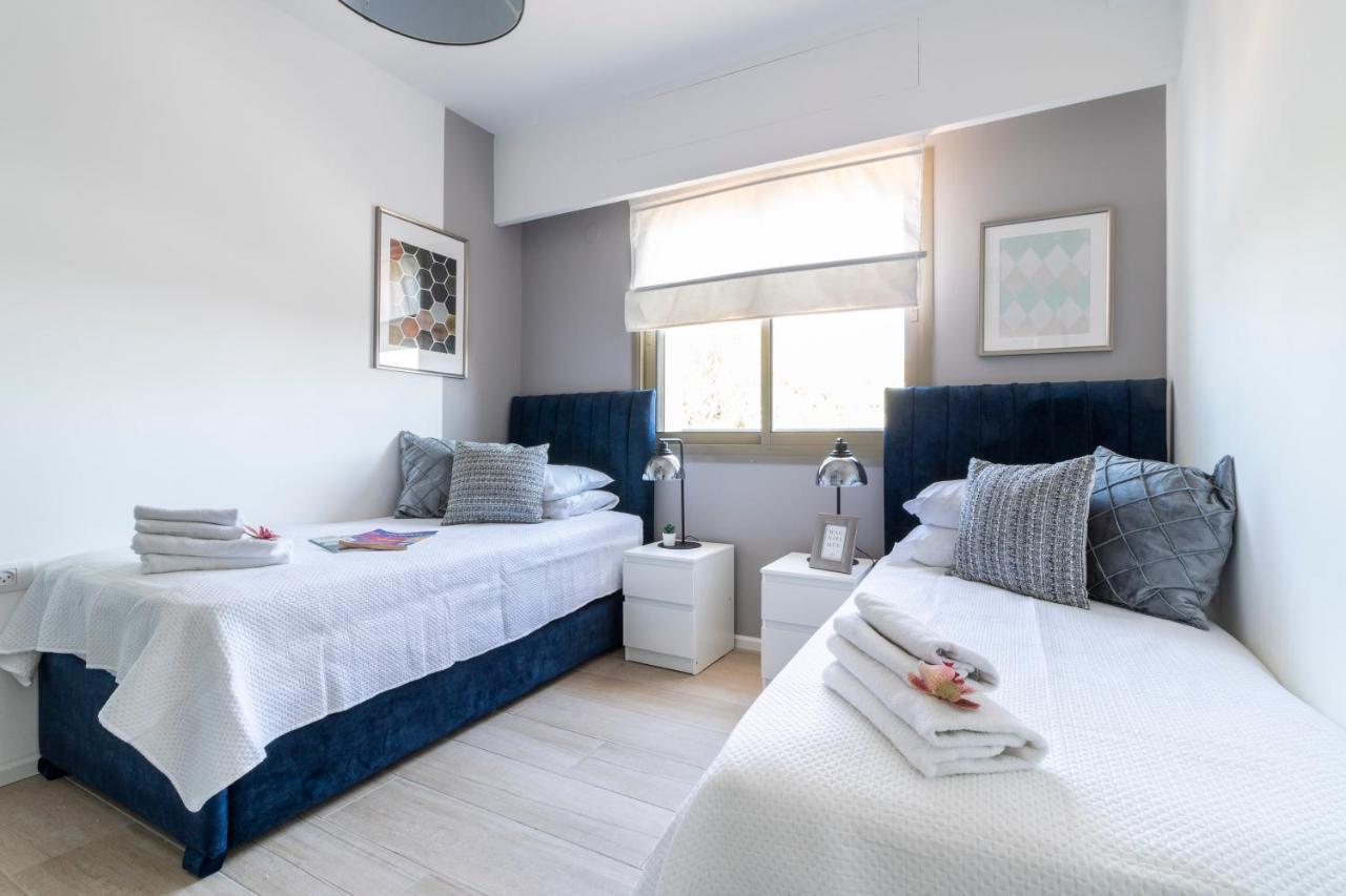 Luxury Three-Bedroom/Terrace Over Old City View Yerusalem Bagian luar foto