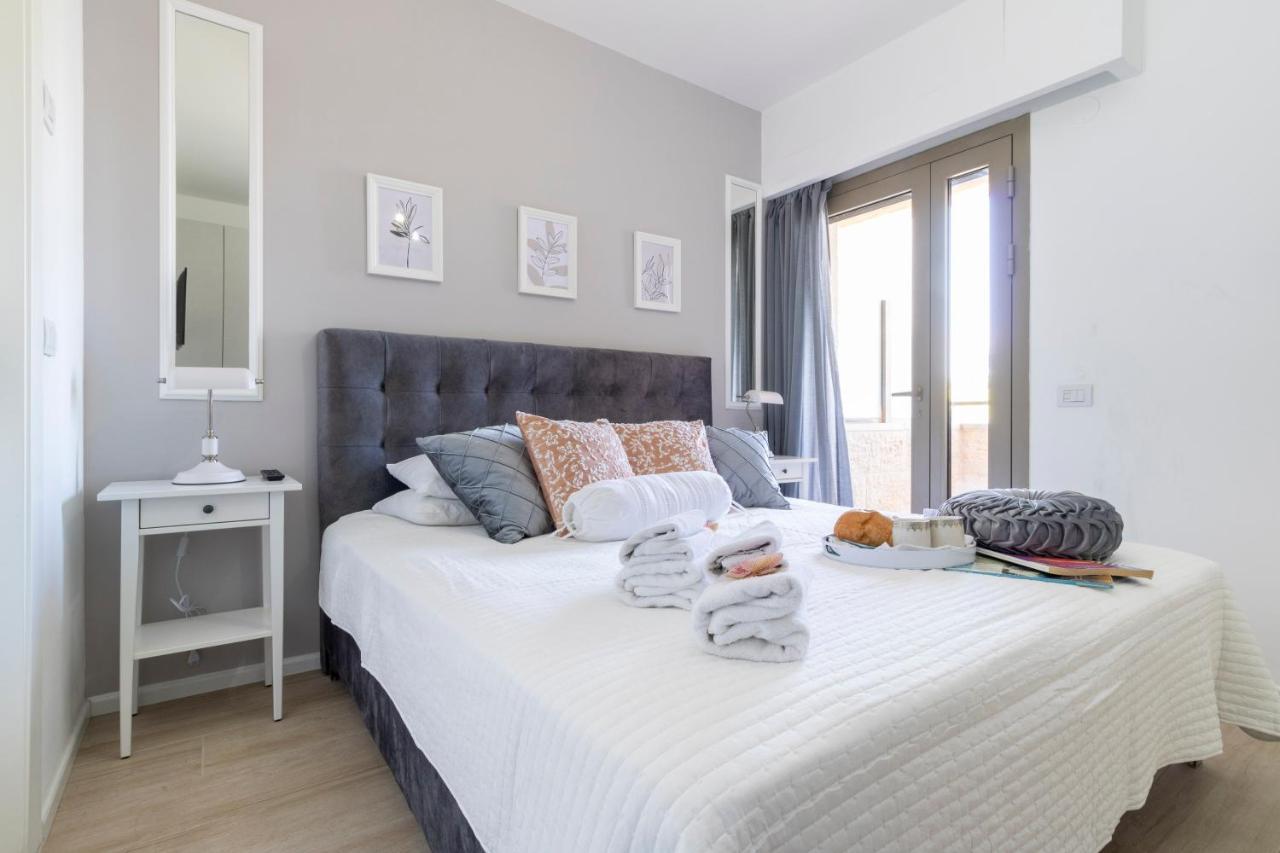 Luxury Three-Bedroom/Terrace Over Old City View Yerusalem Bagian luar foto