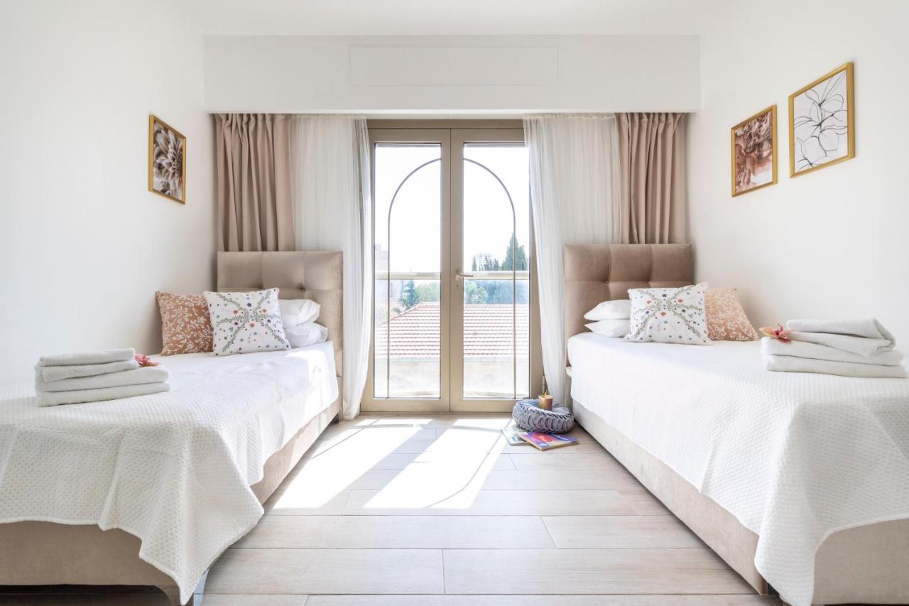 Luxury Three-Bedroom/Terrace Over Old City View Yerusalem Bagian luar foto
