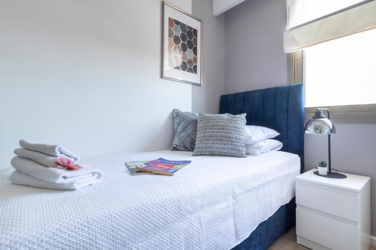 Luxury Three-Bedroom/Terrace Over Old City View Yerusalem Bagian luar foto