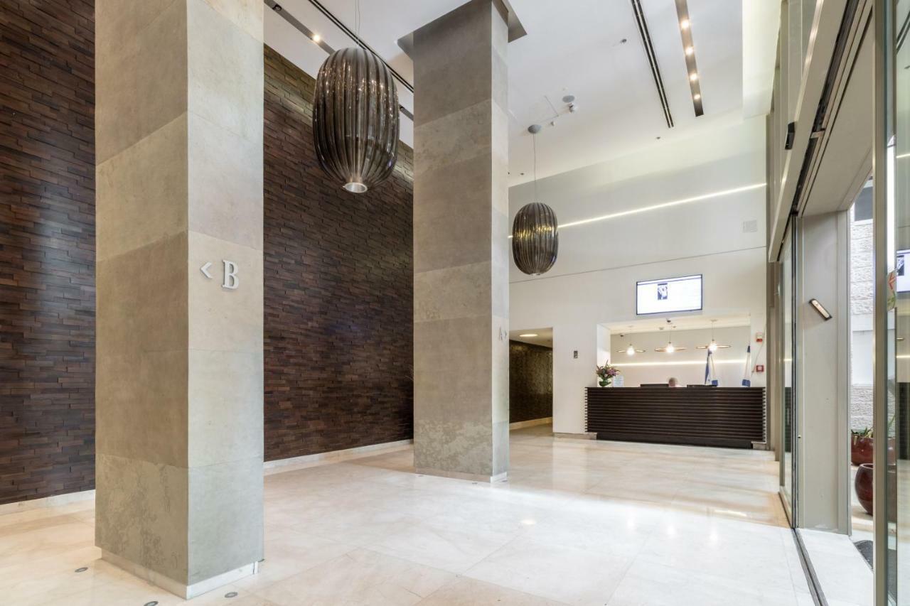 Luxury Three-Bedroom/Terrace Over Old City View Yerusalem Bagian luar foto